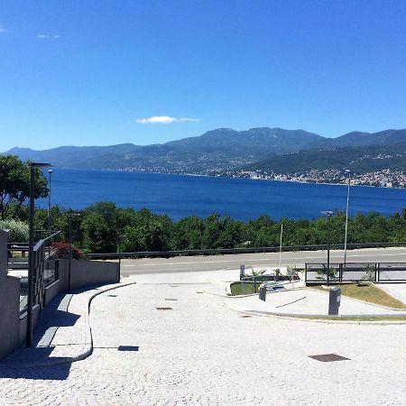 Appartamento A.B.Kvarner Fiume Esterno foto
