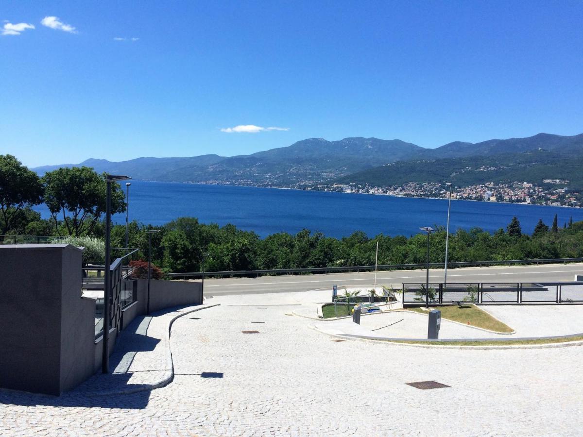 Appartamento A.B.Kvarner Fiume Esterno foto