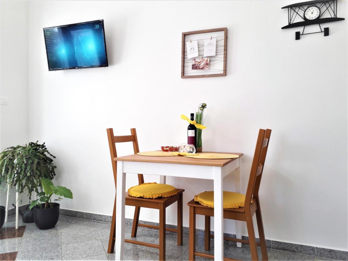 Appartamento A.B.Kvarner Fiume Esterno foto